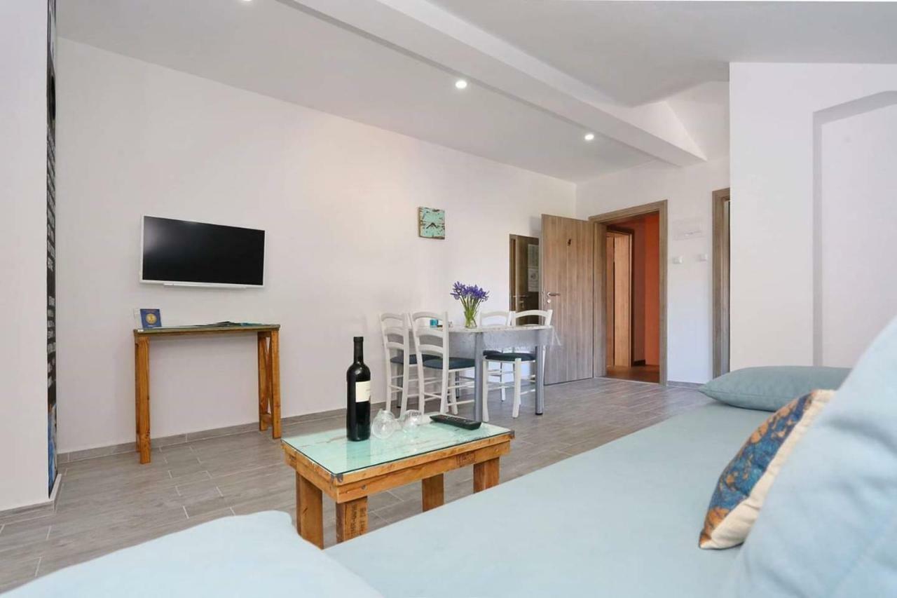 Apartment Natali *